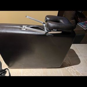 Masage Table